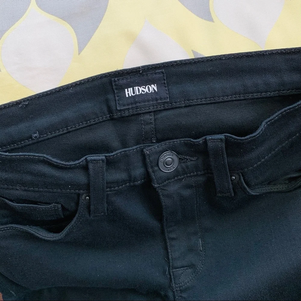 Hudson Black Distressed Skinny Jeans Sz 26 Stretch Low Rise Designer Denim Edgy